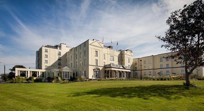 Hotel The Grand Malahide Dublin Exterior photo